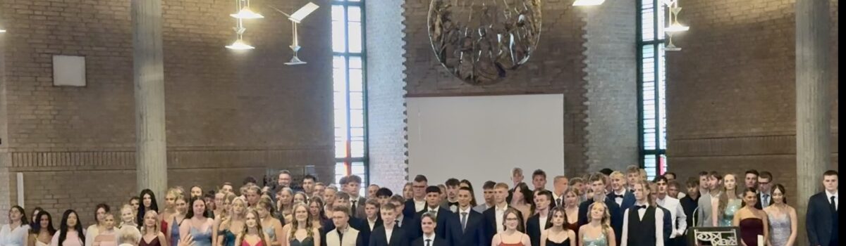 06.07.2026: Schulabschluss 2026: Ein besonderer Abschied unter dem Motto „AK 26 – auch Stars müssen mal gehen“